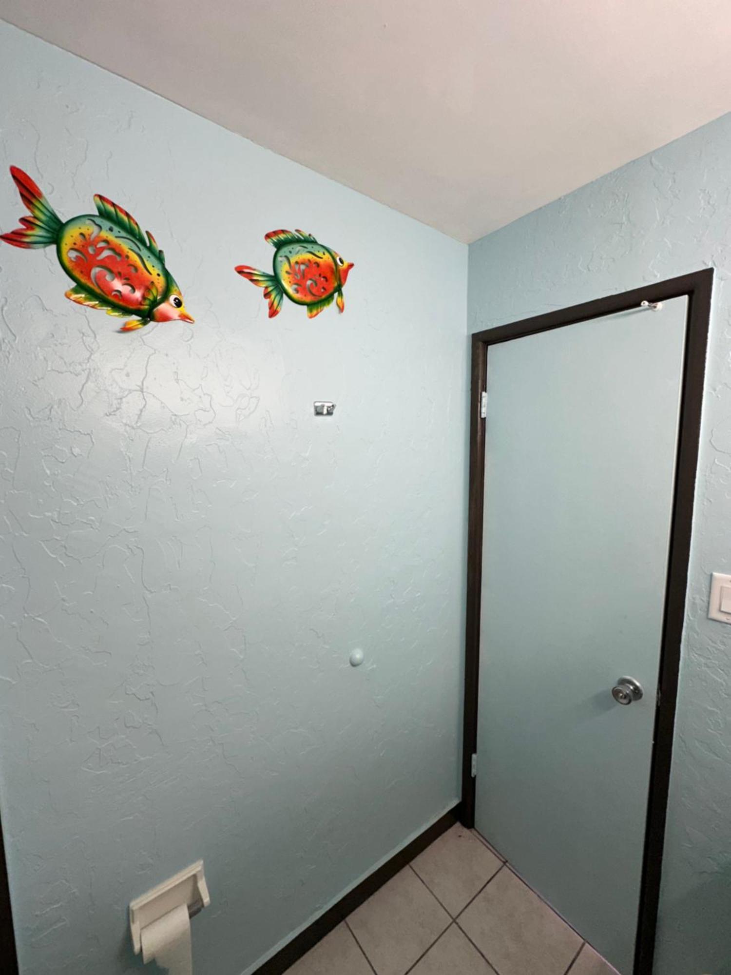 Travel Inn & Suites Emporia Exterior photo